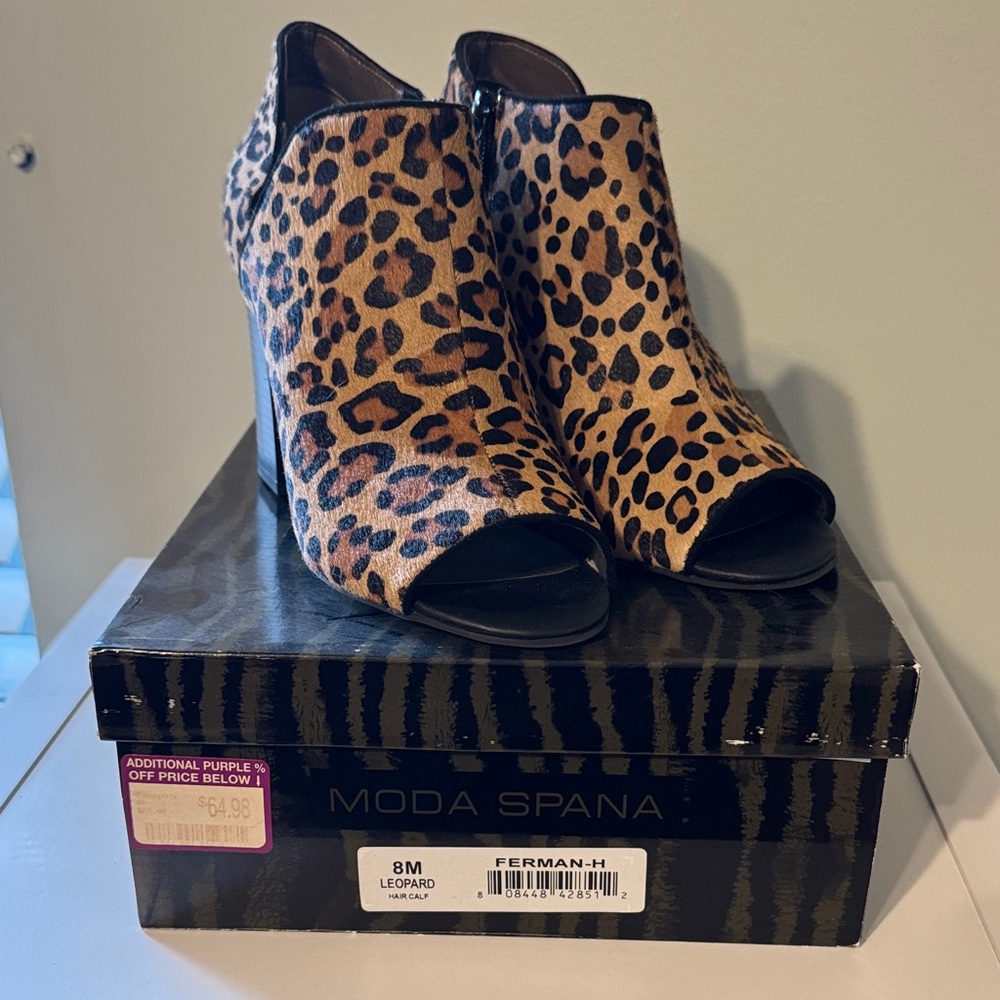 Moda Spana Tan and Black Leopard Ankle Booties